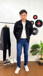 ZWECKOUT Slimfit Dark Wash Jeans Pria - Gaya Regular Fit untuk Berbagai Bentuk Tubuh