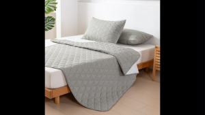 Waterproof Cotton Mattress Protector With Highly Elastic In 4Corners Fitted Bedding Cover Gray Color Urine Proof Mattress Cover Bedwetting Sheet