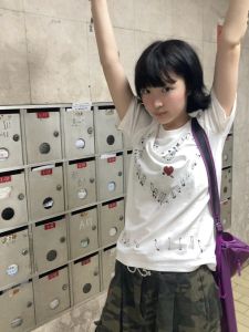 HuaHua Heart Pin Printed round Neck Short Sleeve Womens T-shirt Casual Loose Fit Street Style Summer Top