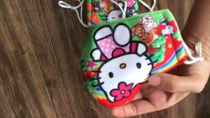 Khẩu trang vải Hello Kitty cho bé gái từ 3 đến 12 tuổi có dây điều chỉnh nhiều màu