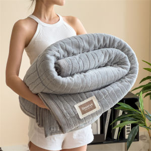 Kiss Dear | Soft Plush Blanket for Student Dorm and Sofa