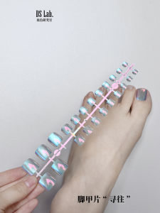 Aurora Cats Eye Wearable Nail Art Summer Flash Lightning Plating Foot Nails Short White Split Size Electroplated Nail Tips