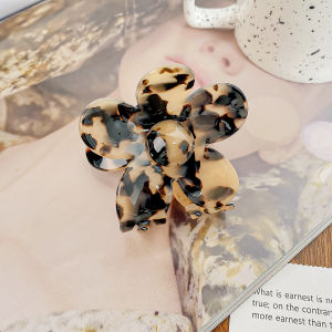 1PC NEW Flower Ponytail Shark Hair Clip for Women Claw Clip Thick Hair Acetate Hair Claw Clip Barrettes Hair Accessories