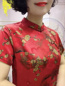 Summer New Fashion Silk Short Sleeve Womens Shirt Chinese Style Button Retro Tang Suit Top Improved Qipao Top Floral Print Slim Fit