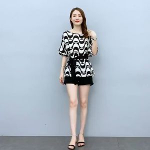 Set Bộ Áo Kiểu Và quần Đùi Nữ Sang Trọng Cá Tính BEYEUSHOP - BY4562