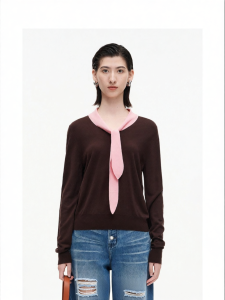 Color Block Turn-down Collar Warm Knitted Top