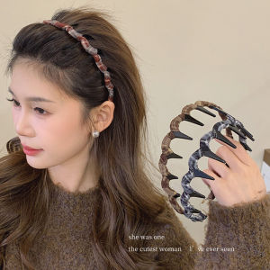 Autumn Winter Retro Fabric Wave Back Comb Hairband Womens 2024 Face Wash Outdoors Hairband with Teeth Wrapping Hair Clip