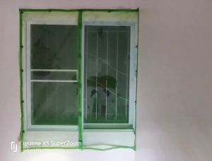 ม่านหน้าต่างกันยุง 100-200 cm. กว้าง 120-150 cm. ลายกางร่ม สูง 1 ชุด หมุดทองเหลือง 1 ชูด + หมูดกาว 2 หน้า 1 ชูด