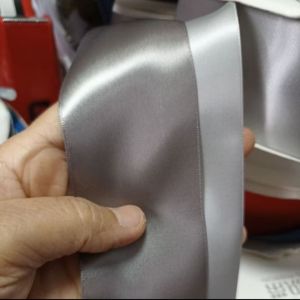 ริบบิ้น 2" แบ่งขาย1020หลา ริบบิ้นเนื้อเนียนดูดี เกรดA ผ้าซาตินหนามันเงา แม่ค้าใช้เองในการทำโบว์  ริบบิ้นเปล่า ทำงานฝีงานฝีมือ