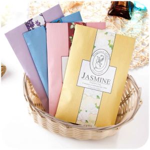Natural Smell Incense Wardrobe Sachet Air Fresh Scent Bag Perfume Fragrance Cupboard Car Hook Hanger Perfume Bag