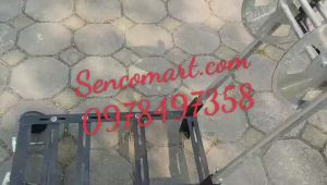 Nơi sản xuất chân kê máy rửa xe có bánh xe đẩy giá rẻ