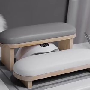 คลินิก หมอนรองมือ 3 สี พร้อมเบาโฆษณา สำหรับการทำเล็บ แท่นวางมือ อุปกรณ์ทำเล็บ