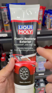 Chất phục hồi và làm mới nhựa nhám trên xe Liqui Moly Plastic Restorer Exterior 23011 250ml