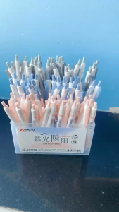 Bút bi bấm mực gel AODEMEI GP-97308 MỰC ĐEN ngòi ST 05mm viết trơn không lem mực - VPP Trường Anh