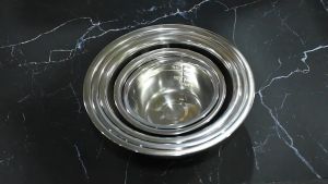 HOMEER 5 In1 Stainless Steel Mixing Bowl: A Versatile Kitchen Utensil