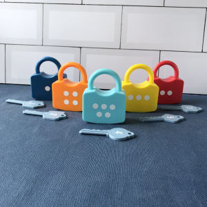 Mengshi Lock Opening Work Educational Toys for Toddlers Preschool Early Education Center Daily Teaching Aids Key Pairing Lock