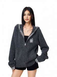 A chock | Hooded Loose Knit Sweater with Check Pattern
