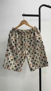 GZ Storeกางเกงขาสั้นแฟชั่นน่ารัก สามารถสวมใส่ได้ทั้งชายหญิง ลวดลายสมัยใหม่ใส่สบาย QC-DK8023