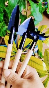 【 3-piece Set 】 Iron Gardening Tool Set Rake Tip Shovel Indoor Potted Soil Loosening Tool Flower and Vegetable Planting Tool