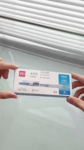 Bút Bi Mực Gel Deli A575 S101 Mực Đen Ngòi 0.5 Dùng Cho Sinh Viên Văn Phòng có màu Xanh / Đen / Đỏ