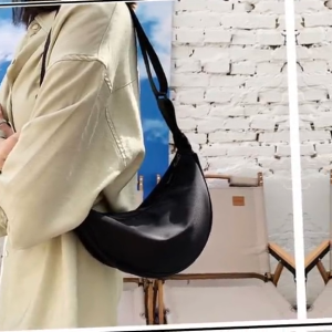 YGEN01 Korean Ins Canvas Bag Female Student Shoulder Bag Casual Underarm Bag Dumpling Shoulder Bag Korean Fashion HipHop [MALAYSIA READY STOCK]