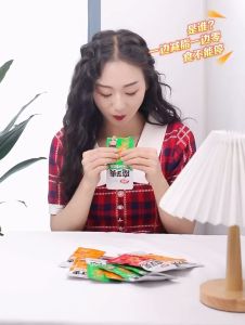 低卡魔芋爽 18g - 卫龙【麻辣/香辣/酸辣】Low Calories Konjac Snack - Wei Long Mala Spicy Snacks 健康低卡零食 健康夜宵 脆口魔芋 休闲小吃 下酒菜 Diet Snacks