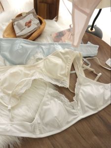 Comfortable Thin Lace Bra without Steel Ring for Teen Girls Nylon Fabric V-Neck Double Shoulder Strap All Seasons Solid Color