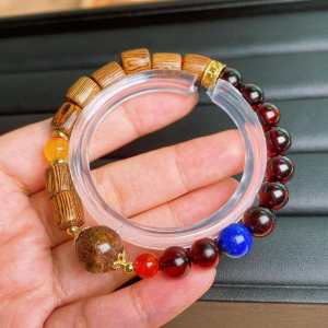 [MY🇲🇾 Ready Stock]幽灵+红玛瑙+血珀+青晶石+檀木+蜜蜡龟甲手串Bloody Amber Red Agate｜安定气场 ✦ 稳定情绪 ✦ 招财聚宝｜