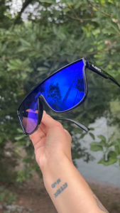 KAROS Ladies Fashion Sunglasses UV400 Anti‑UV Polarized Eyewear For Shopping Travel Outdoor Use YZ2014