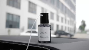 [Ready Stock] 160ml Car Aroma Diffuser Humidifier Essential Oil Air Freshener Spray for Car & Home Use - USB Powered