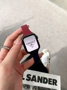 สายจับคู่สีสำหรับ iWatch 11 10 9 8 7 se 6 5 3 2 1 สายพับแม่เหล็กซิลิโคน 49mm46mm45mm38mm44mm42mm40mm41mm สายนาฬิกาบาง