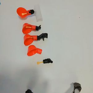 máng uống tự động cho gà vịt - loại dạnh cốc hàng sịn - LUMBLEY