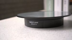 Alas Putar Fotografi Rotating Display 20cm black white TaffSTUDIO