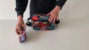 Real Pic Import Tas Selempang Bahu Wanita Motif Bunga Resleting Bahan Nylon Simple Casual