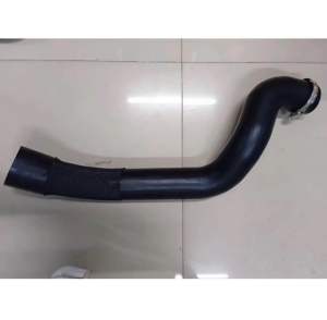 ท่ออินเตอร์ บน Ford Ranger เครื่อง 2.2 ปี 2012 up Mazda BT-50 Pro เครื่อง 2.2 L แบบมี/ไม่มีกิ๊บรัด ยางเกรดพรีเมียมแข็งแรงทนทานใช้งานได้ยาวนาน