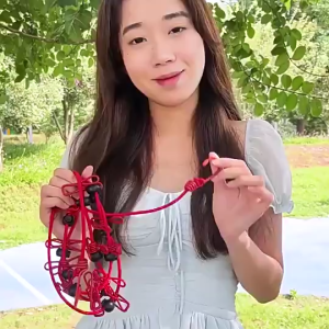 [SG In Stock]1.8m Portable Travel Clothesline with 12 Clips Non-Slip Elastic Laundry Drying Rope with Storage Pouch