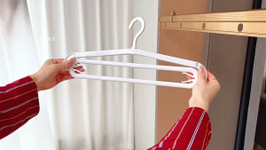 Extendable Hanger / Clothes Hanger/ Towel Hanger / Hanger