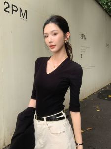 Elegant Slim Fit T-shirt V-Neck 5/8 Sleeve