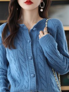 เสื้อคาร์ดิแกนถักสำหรับผู้หญิง ฤดูใบไม้ร่วง/ฤดูหนาว 2024 เสื้อสเวตเตอร์ผู้หญิงแบบใหม่ ทรงหลวม แขนยาว ปกติ ปกติ