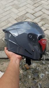 Helm half face pria wanita original dari pabrik merk WTM seri edisi rocket helm cowok cewek ori keren murah terbaru