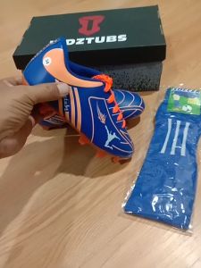 KIDZTUBS Paket Komplit Sepatu Bola Anak Usia 6-10 Tahun