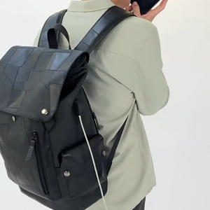 Outdoor travel backpack for men and women with large capacity waterproof commuter backpack suitable for travel business trip hiking