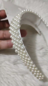 Hive & Co Faux Pearl Headband – Elegant Classy Hair Accessory for Women & Girls