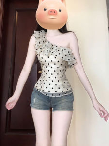 BINKAFENNY | เสื้อเชิ้ตผ้าชีฟองลายจุดแขนกุดคอวีไหล่ข้างเดียวสีขาว ทรงสลิมฟิตสำหรับผู้หญิงในช่วงฤดูร้อน เสื้อเชิ้ตแขนกุดแบบสวมหัว