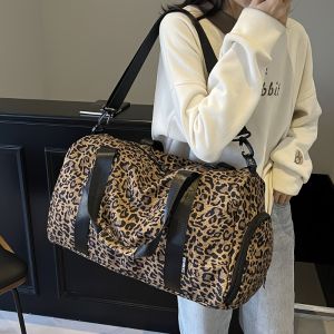 Fashionable Ladys Leopard Print Tote Bag Large Capacity Travel Bag Weekender Overnight Bag with Shoe Compartment