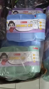 MISTING Lunch Box Yakiniku Set Kotak Bekal & Gelas Cool M Kotak Bekal Anak Set