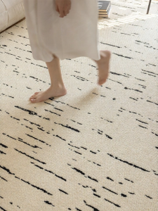 Honghe | Easy Clean Luxury Feel Glue-Free Formaldehyde-Free Living Room Bedroom Carpet