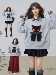 KEIKO | Cartoon Embroidery Plaid Panel Encryption Velvet Women Polo Neck Sweatshirt