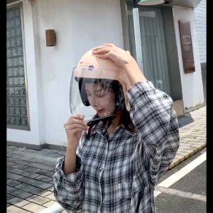 หมวกกันน็อค แข็งแรงทนทานต่อ ผู้หญิง ครึ่งใบ หมวกขับขี่ มอเตอร์ไซร์ น่ารัก สำหรับหลายทางเลือก อบอุ่นสบาย