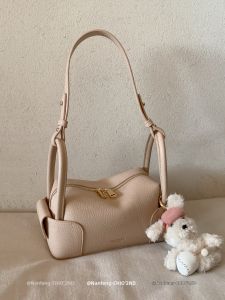 CHIO‘2ND | Elegant Luxurious Commuter Handbag